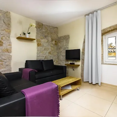 Perlina Apartment